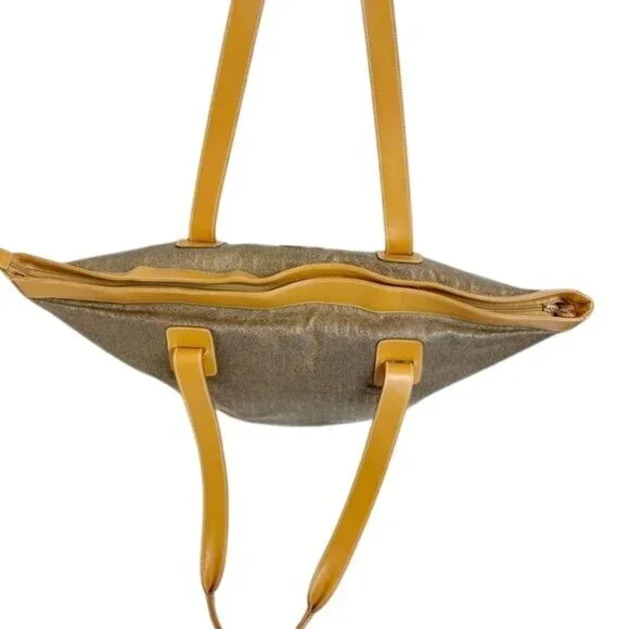 Gucci Vintage Trapezoid Canvas Logo Monogram Tan Gold Leather Tote Bag - Picture 11 of 15